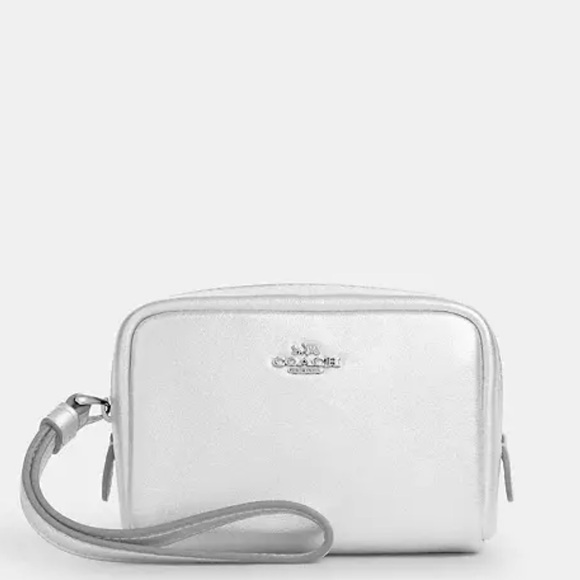 Coach Pouch Wristlet nwt - Picture 1 of 6